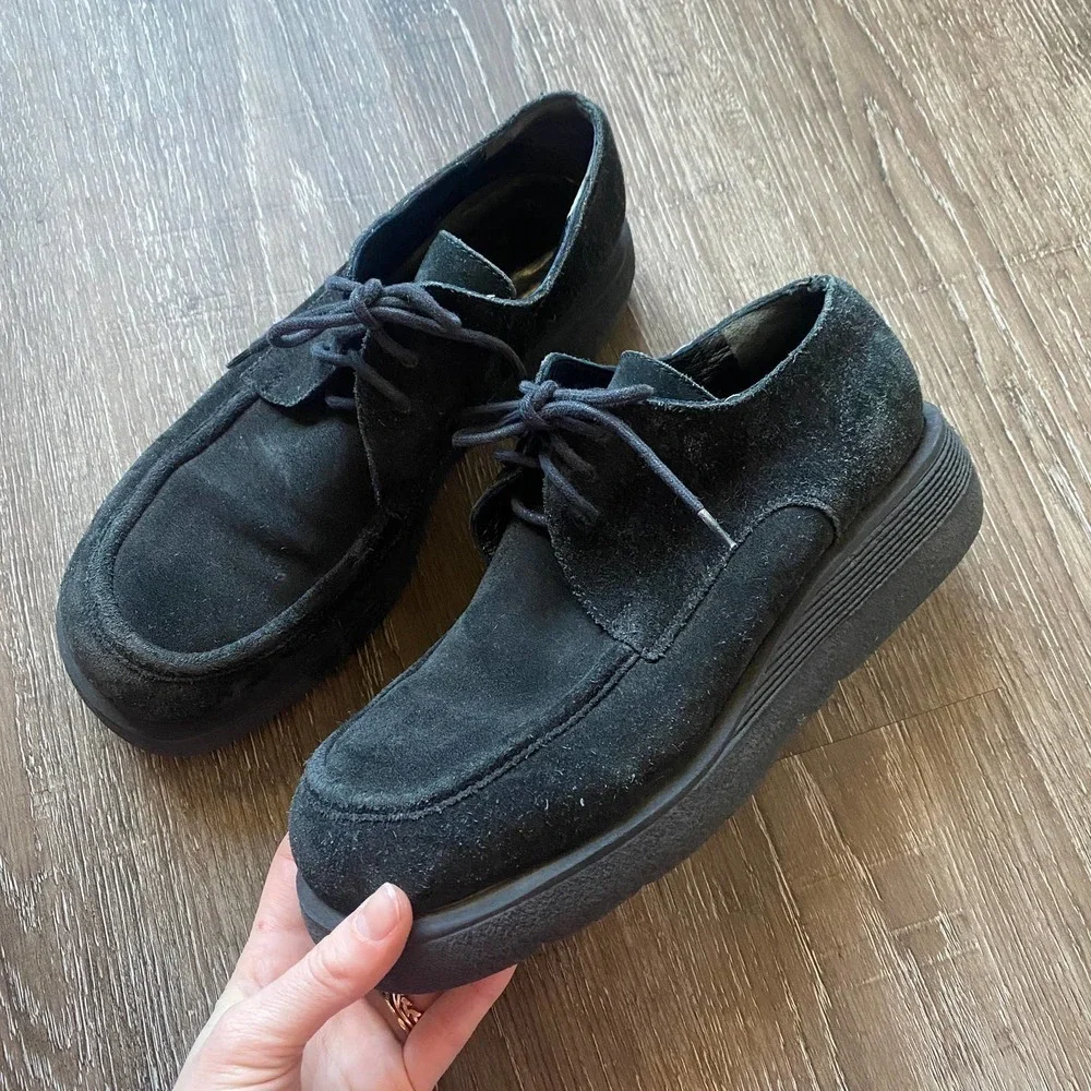 Vintage 1990s Black Suede Leather Round Toe Chunky Platform Chukka Shoe - Picture 2 of 9